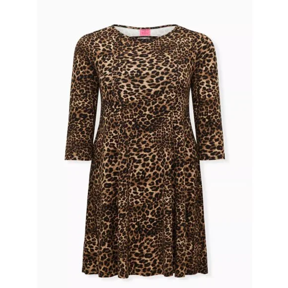 NEW Torrid 2 Betsey Johnson Leopard Ponte Skater Dress With Back Cutout 2X 18 20 - Picture 5 of 11